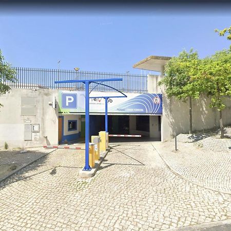 Casa Do Criativo Bed&Breakfast Almada Extérieur photo