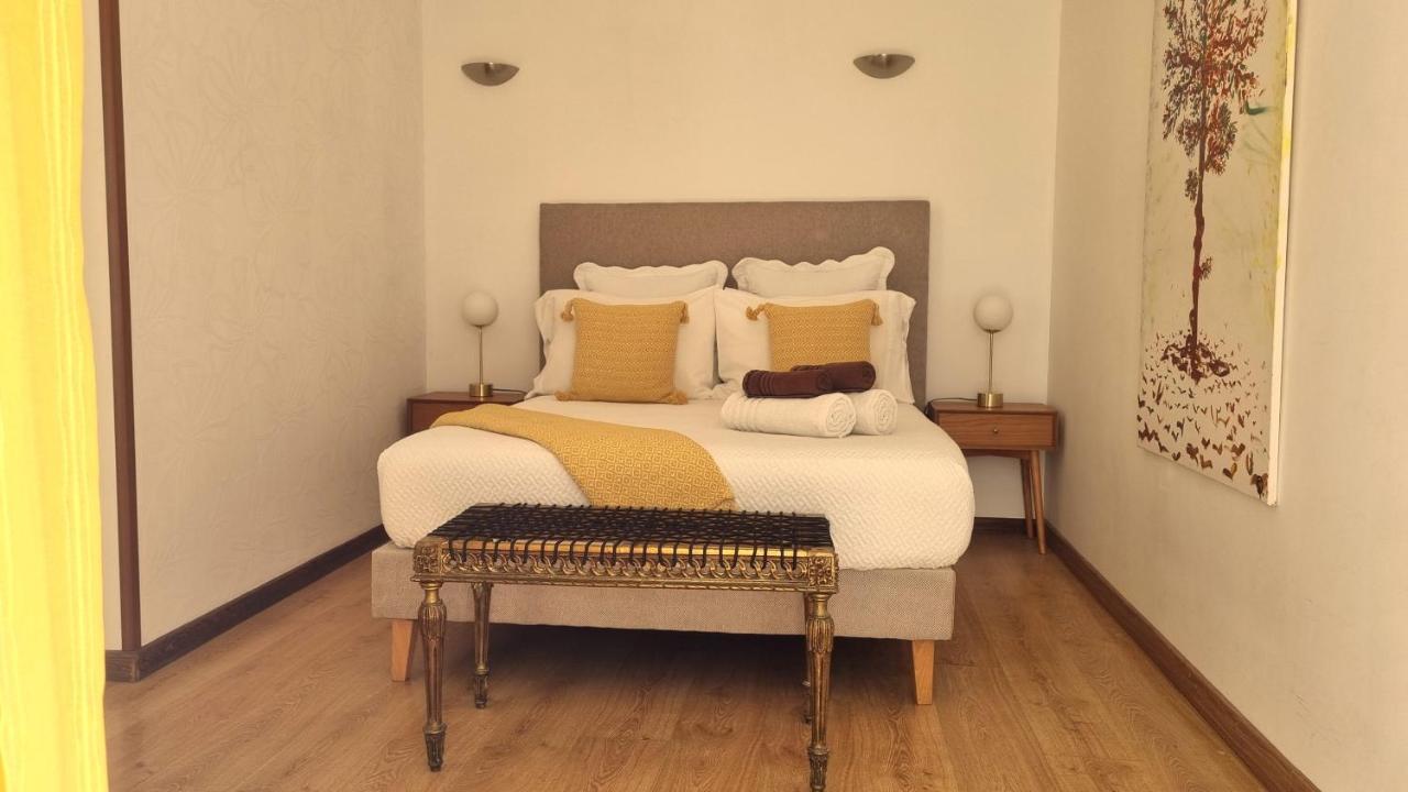 Casa Do Criativo Bed&Breakfast Almada Extérieur photo